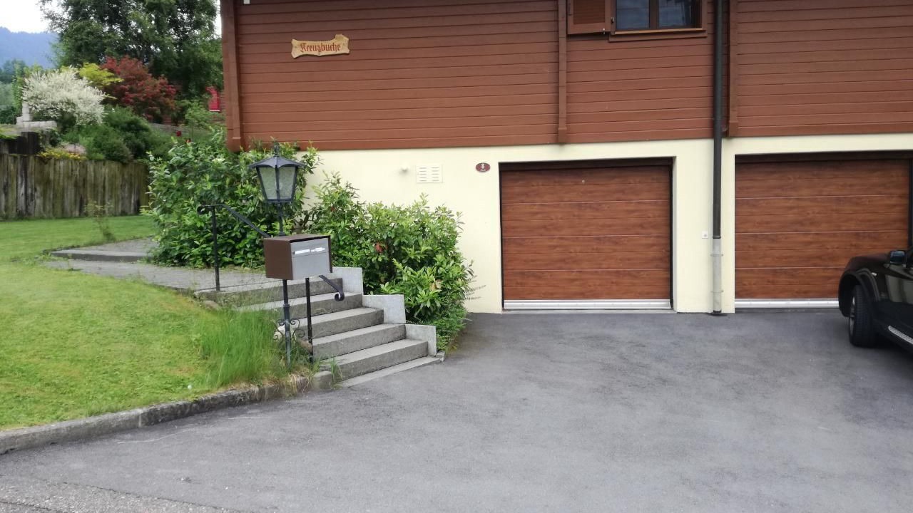 Photo of Others in Fluehli