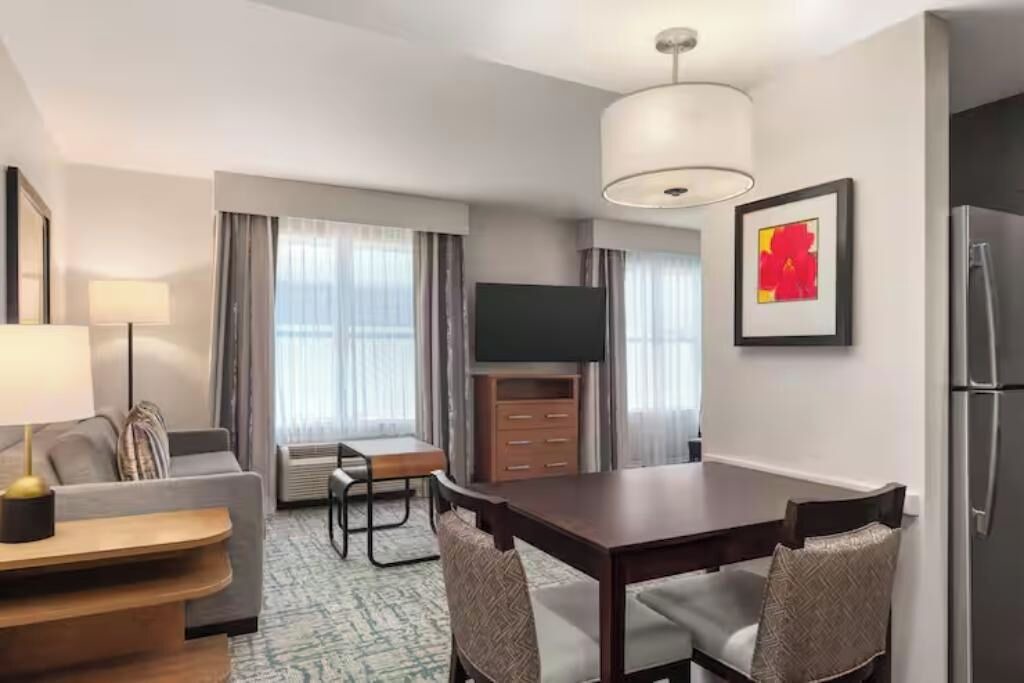 Photo of Livingroom in McNeil