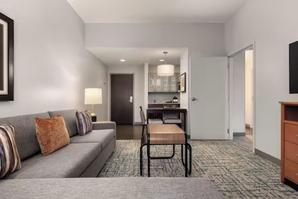 Photo of Livingroom in McNeil