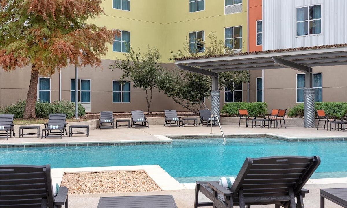 Photo of Outdoor in McNeil