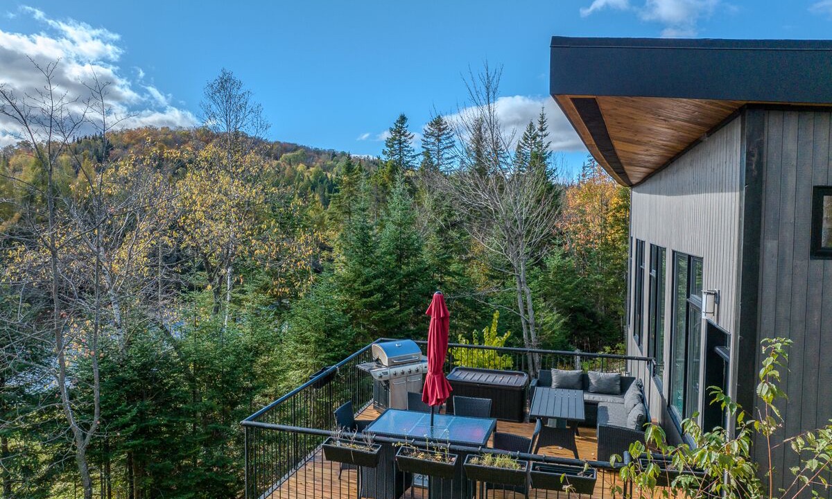 Photo of Outdoor in Ste-Lucie-des-Laurentides