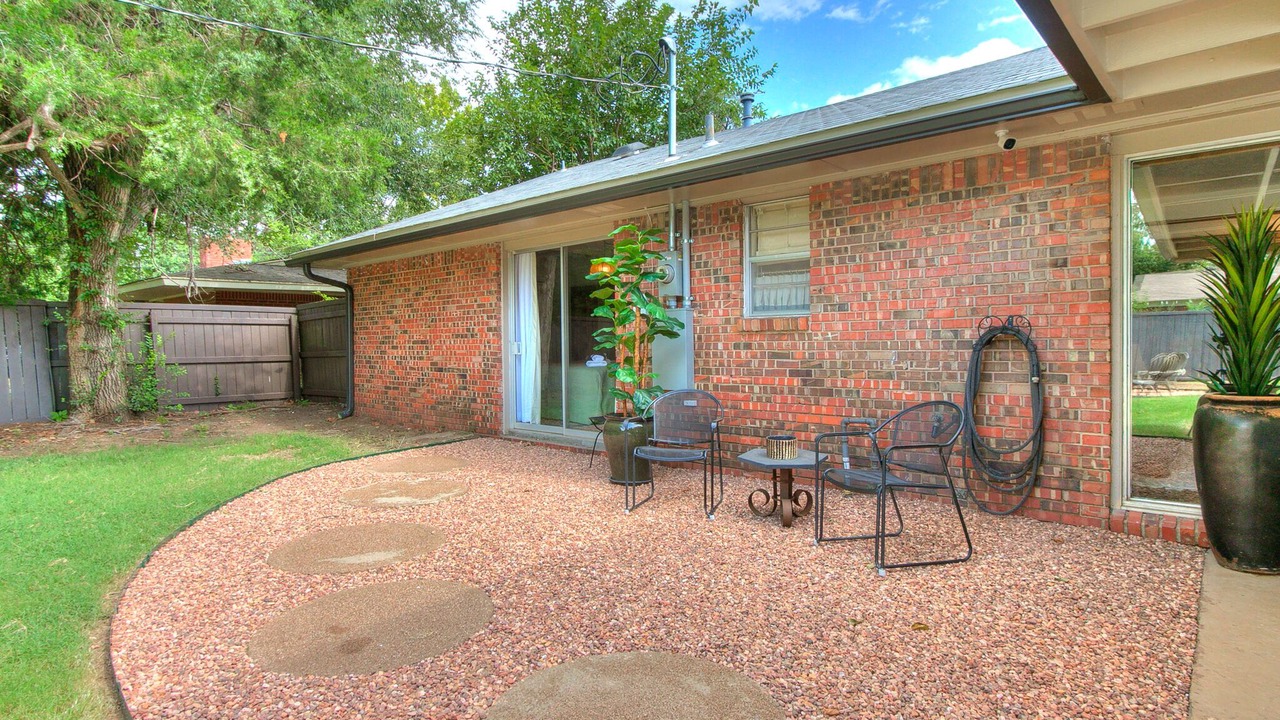 Photo of Patio Balcony in Norman