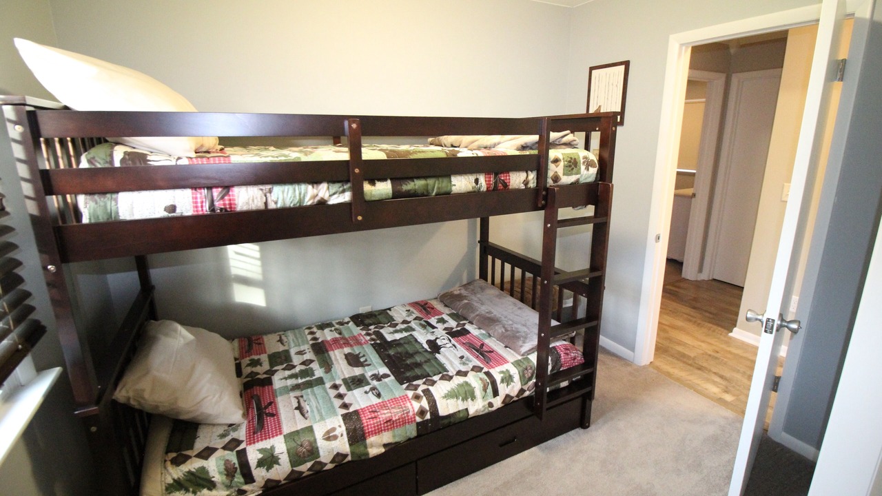 Photo of Bedroom in Mount Joy