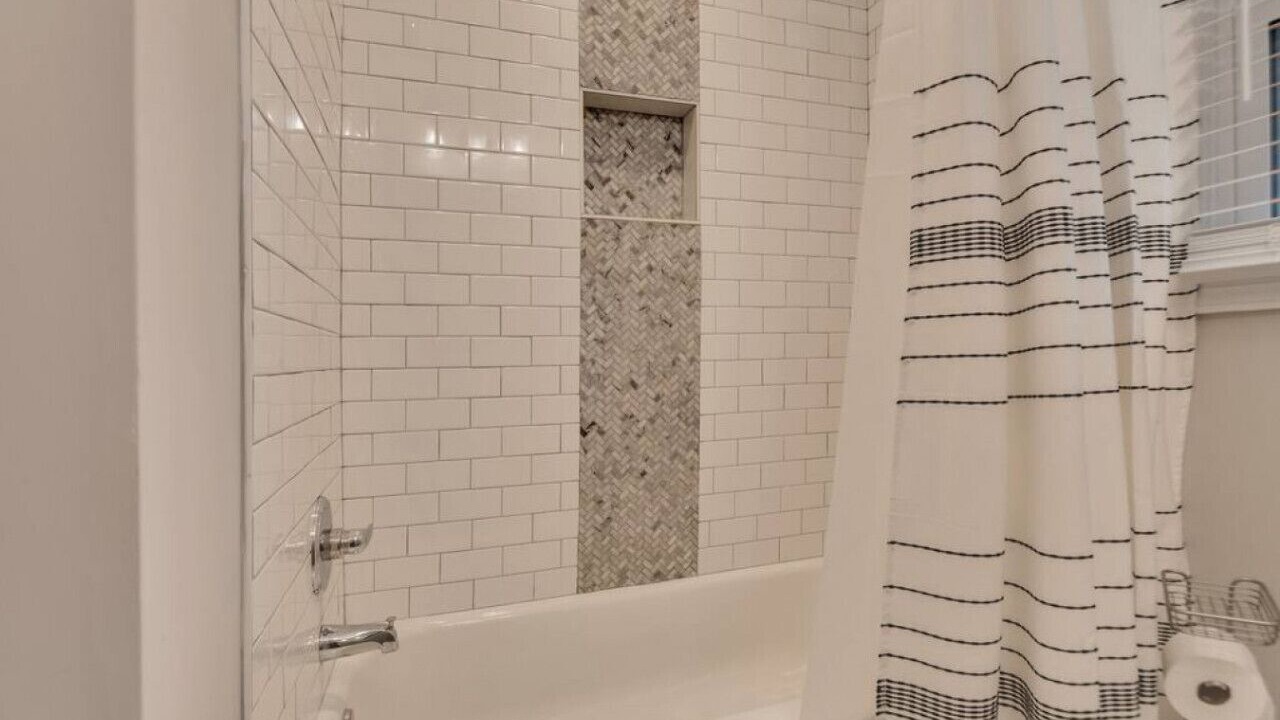 Photo of Bathroom in Smyrna