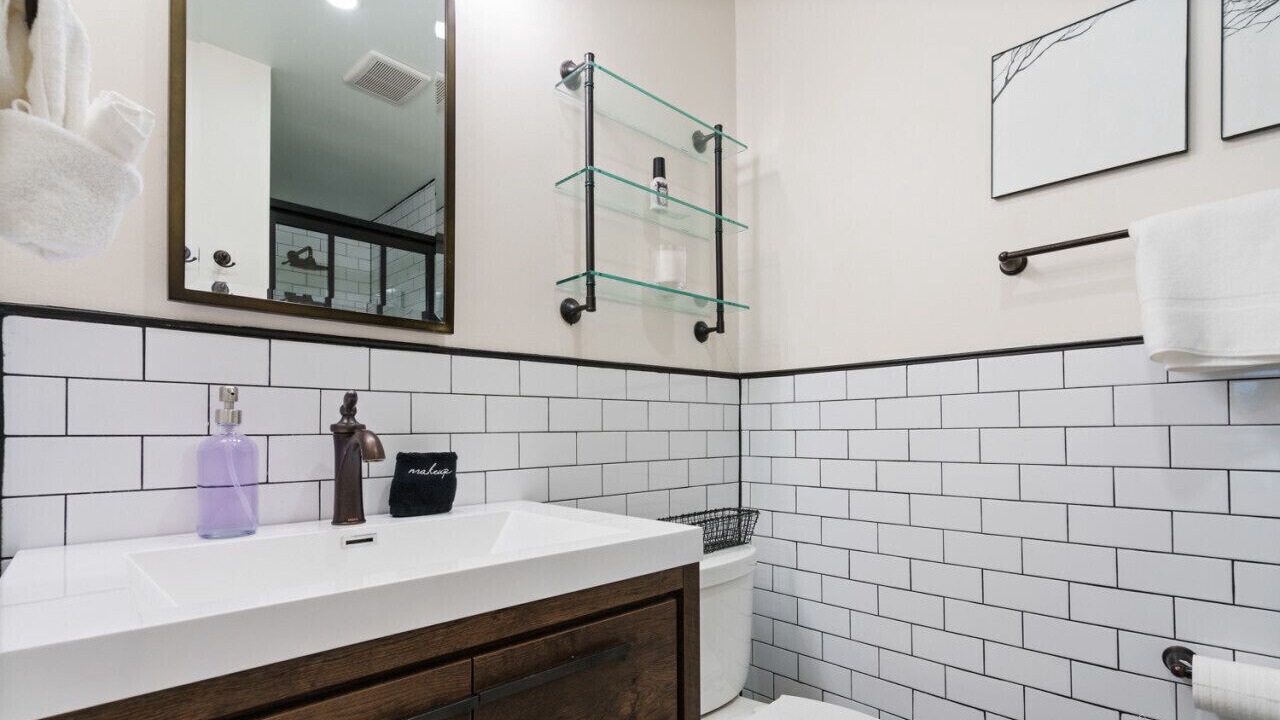 Photo of Bathroom in North Loop
