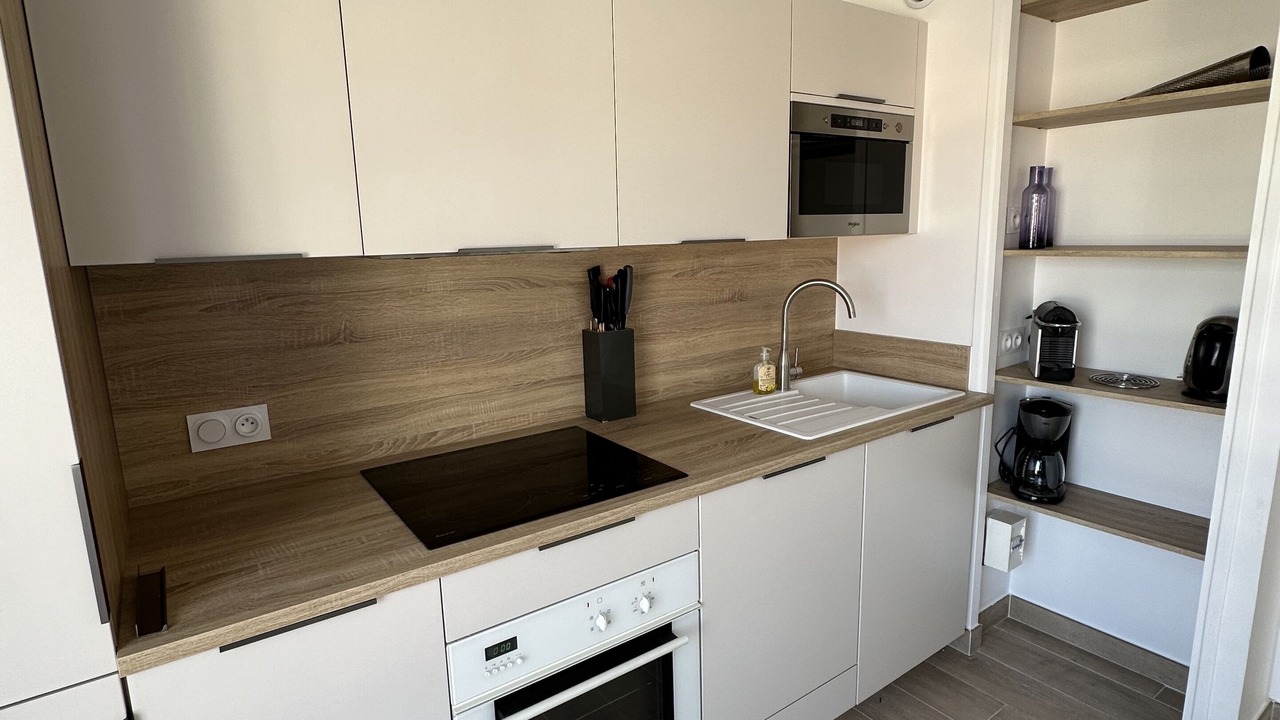 Photo of Kitchen in Sainte-Maxime City Centre