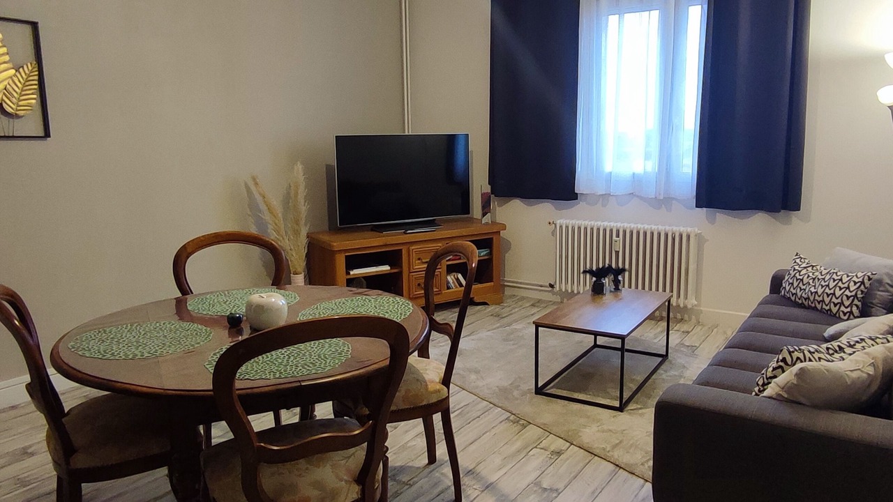 Photo of Livingroom in Montceau-les-Mines