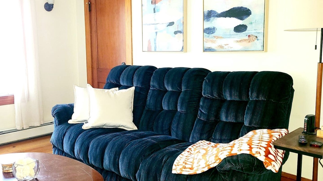 Photo of Livingroom in Waterville