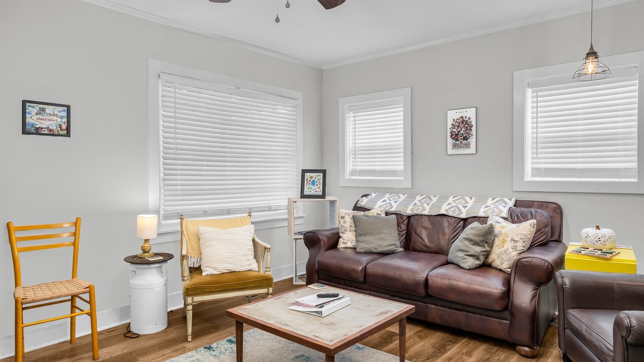 Photo of Livingroom in Starkville