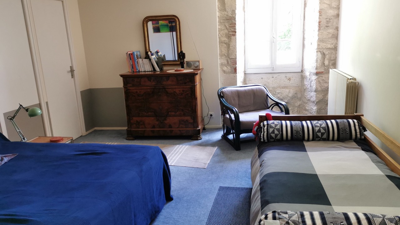 Photo of Bedroom in Noailles