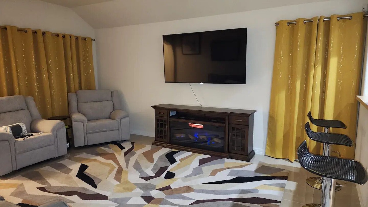 Photo of Livingroom in Houston