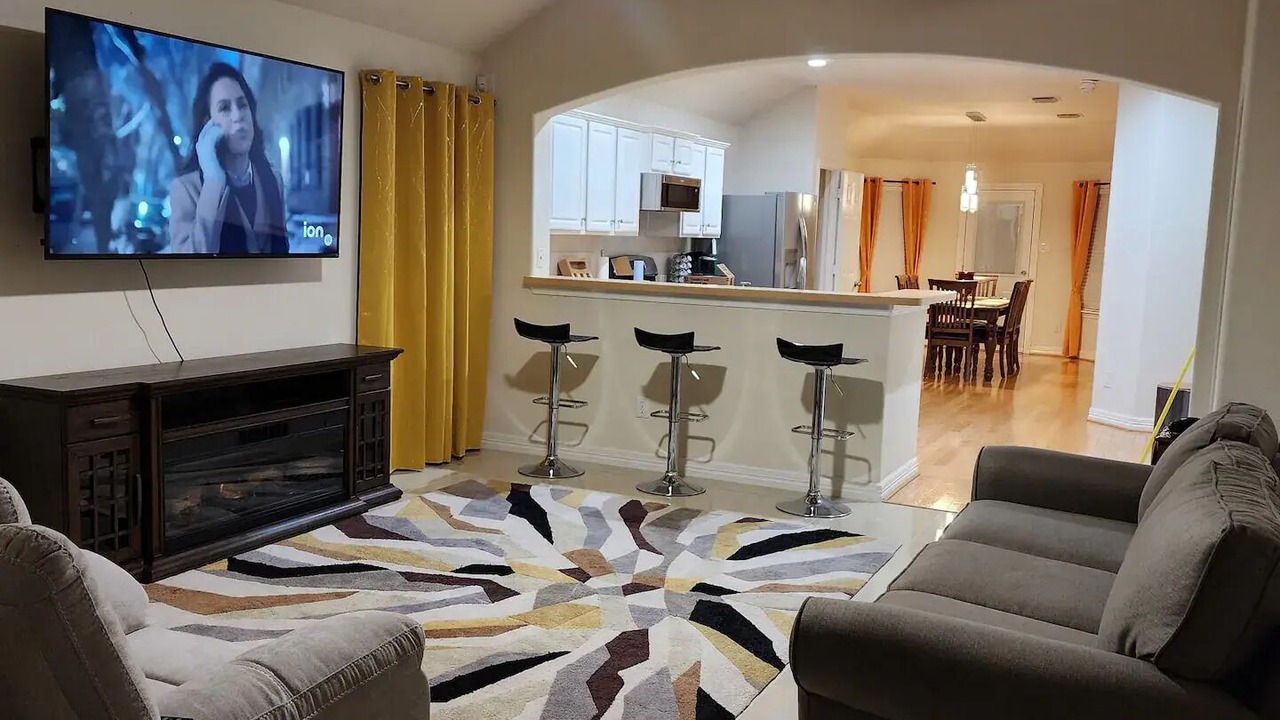Photo of Livingroom in Houston