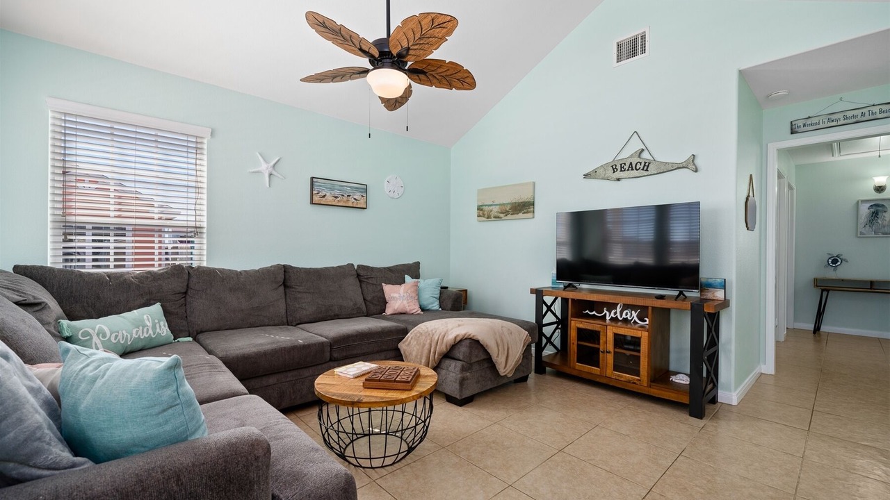 Photo of Livingroom in Aransas Pass