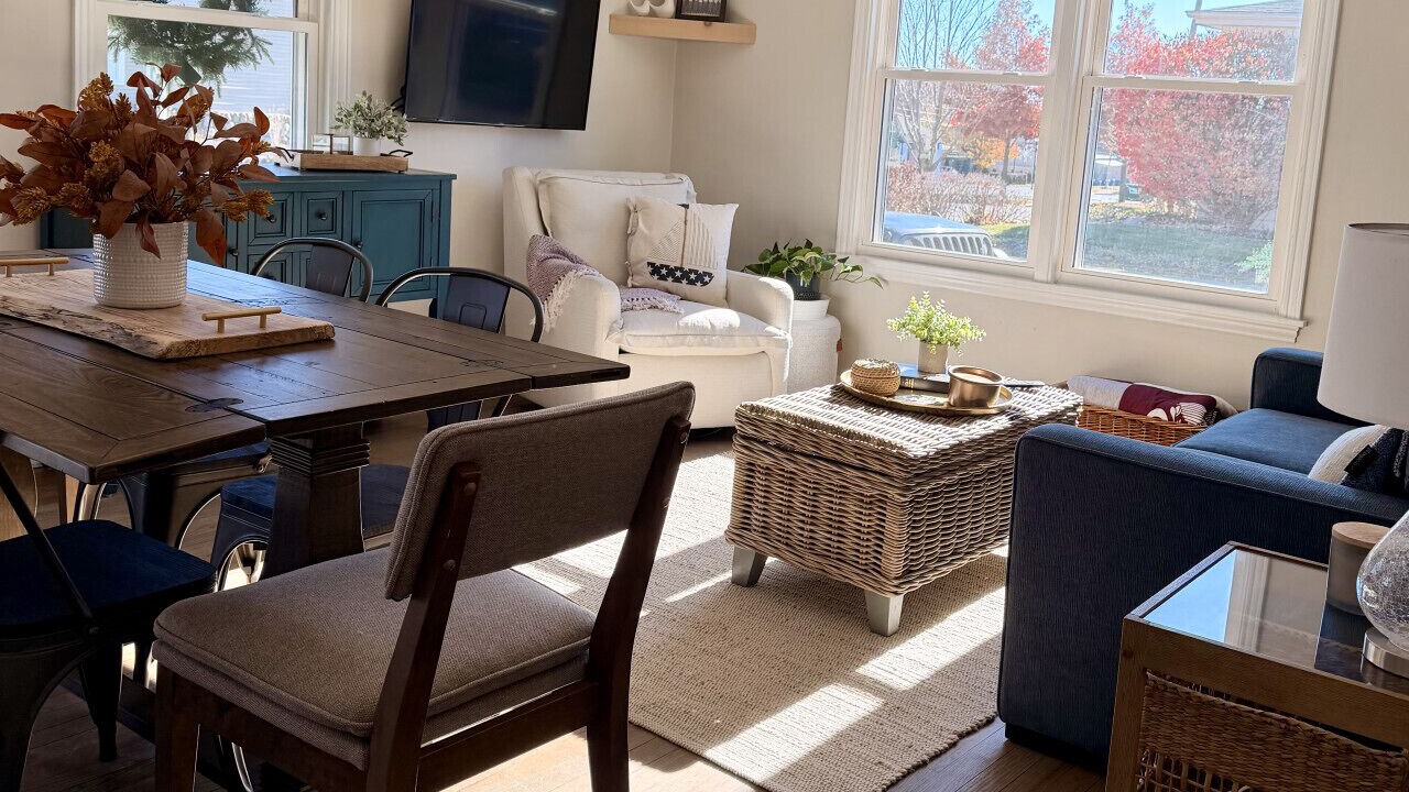 Photo of Livingroom in Culver
