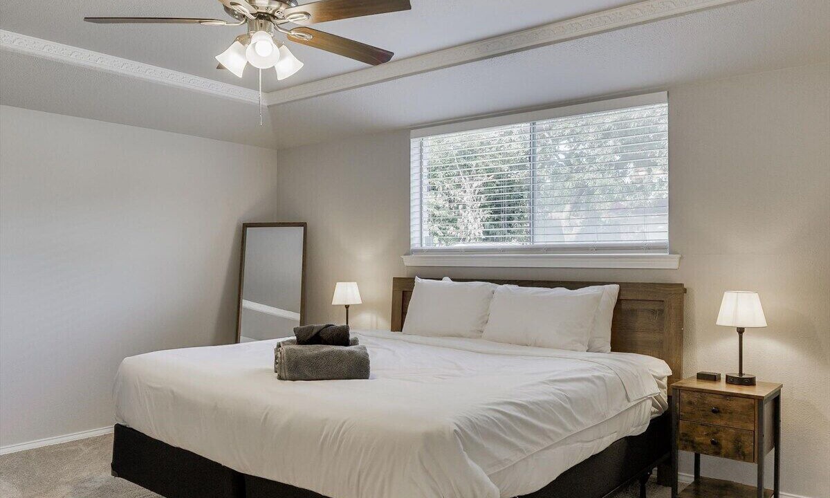 Photo of Bedroom in Buckner Terrace - Everglade Park