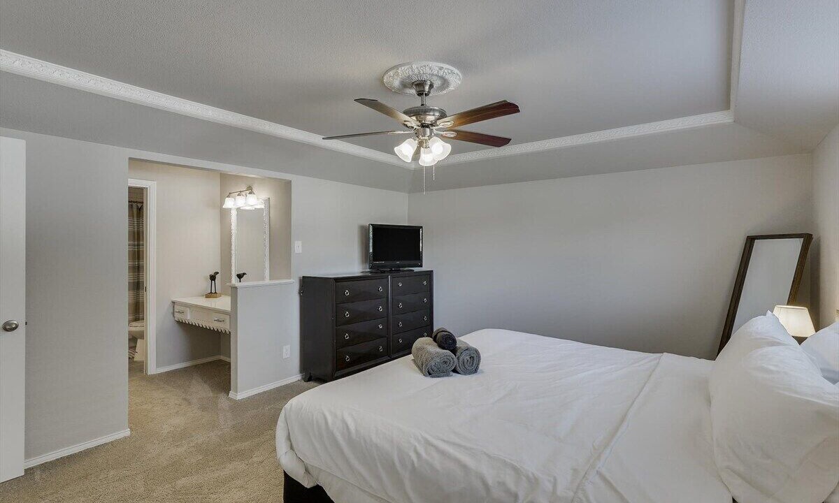 Photo of Bedroom in Buckner Terrace - Everglade Park