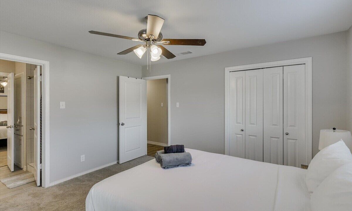 Photo of Bedroom in Buckner Terrace - Everglade Park