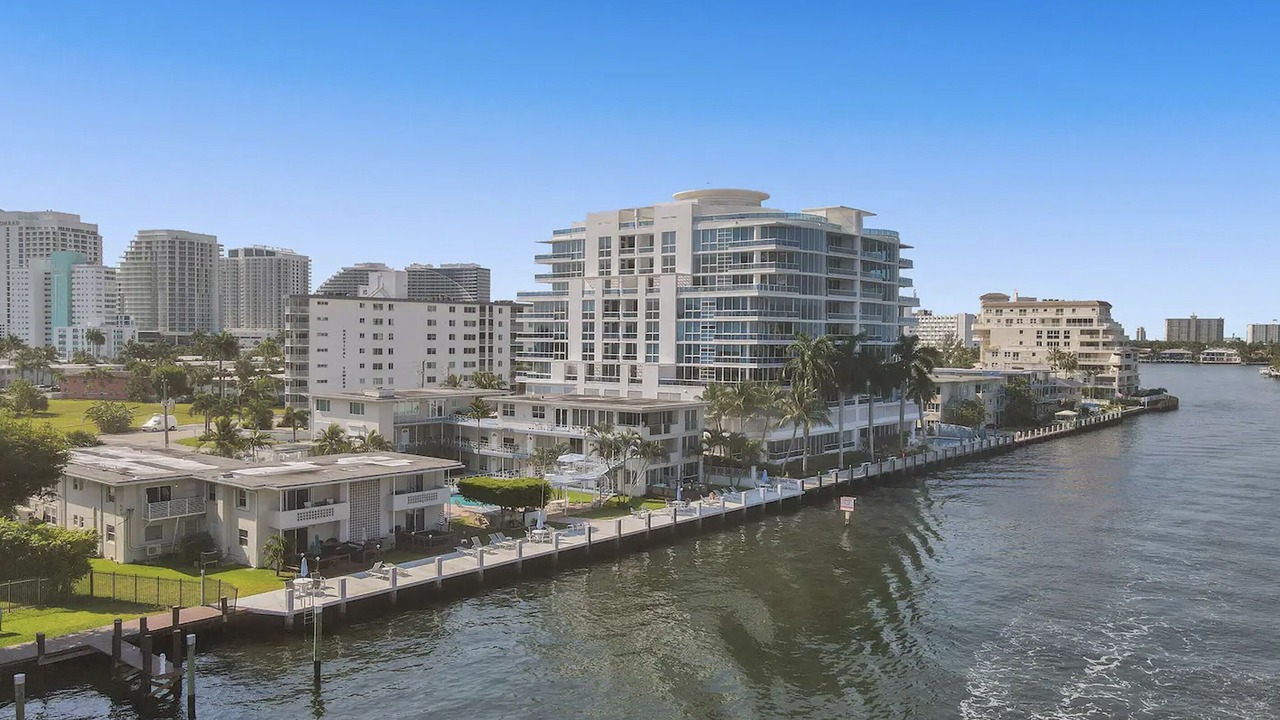 Photo of Outdoor in Central Beach