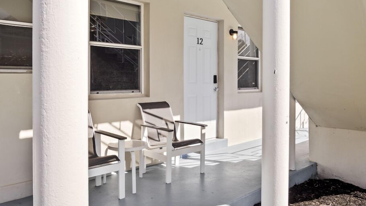Photo of Patio Balcony in Central Beach