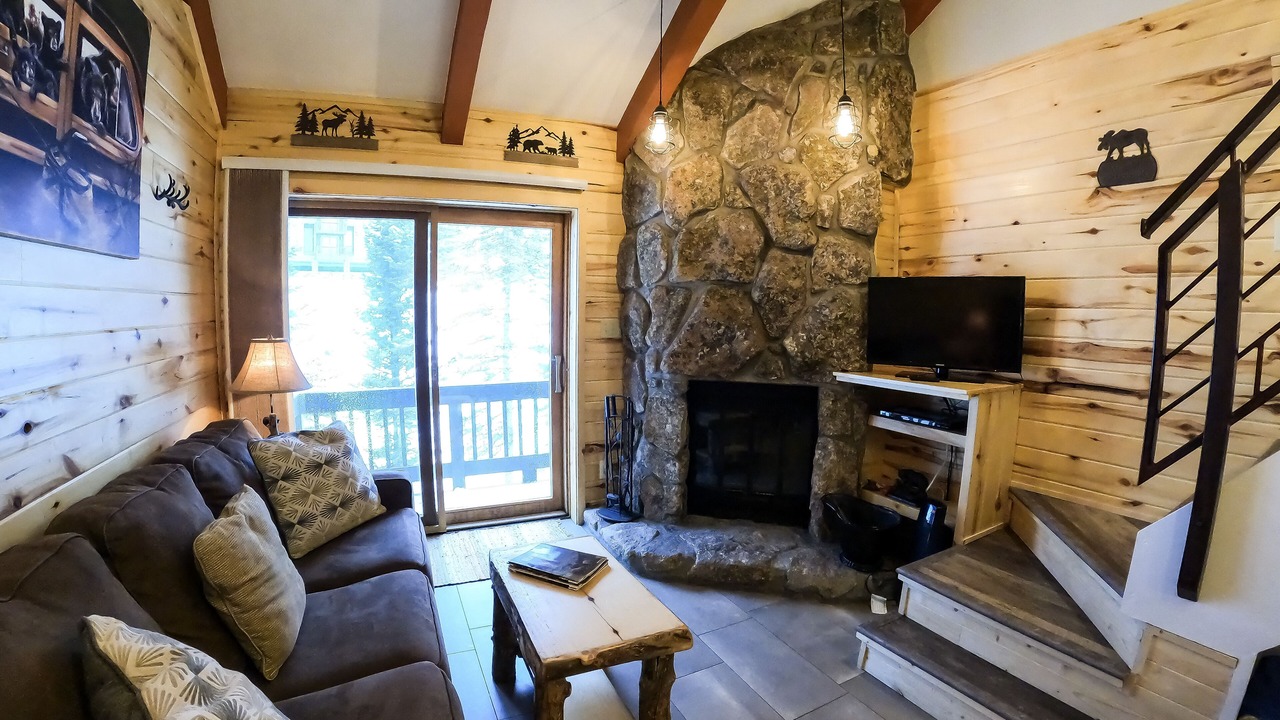 Photo of Livingroom in Purgatory