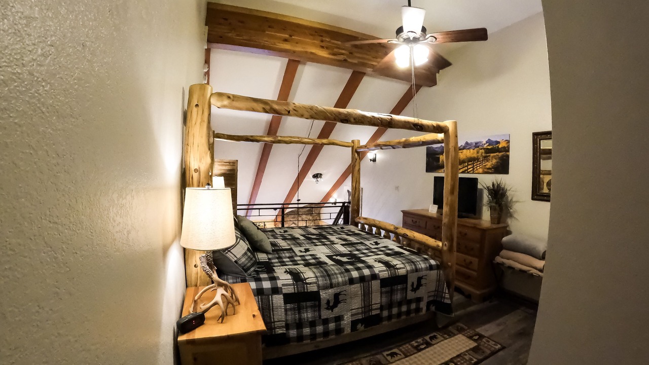 Photo of Bedroom in Purgatory