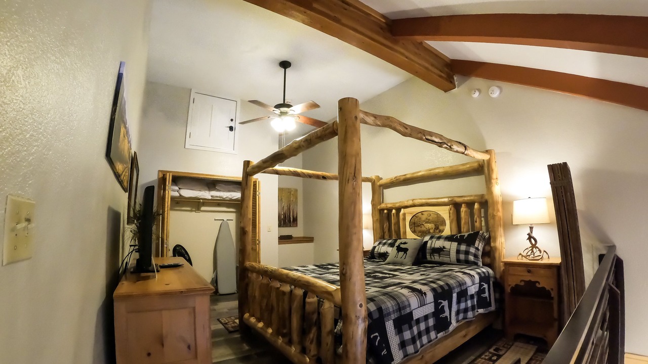 Photo of Bedroom in Purgatory