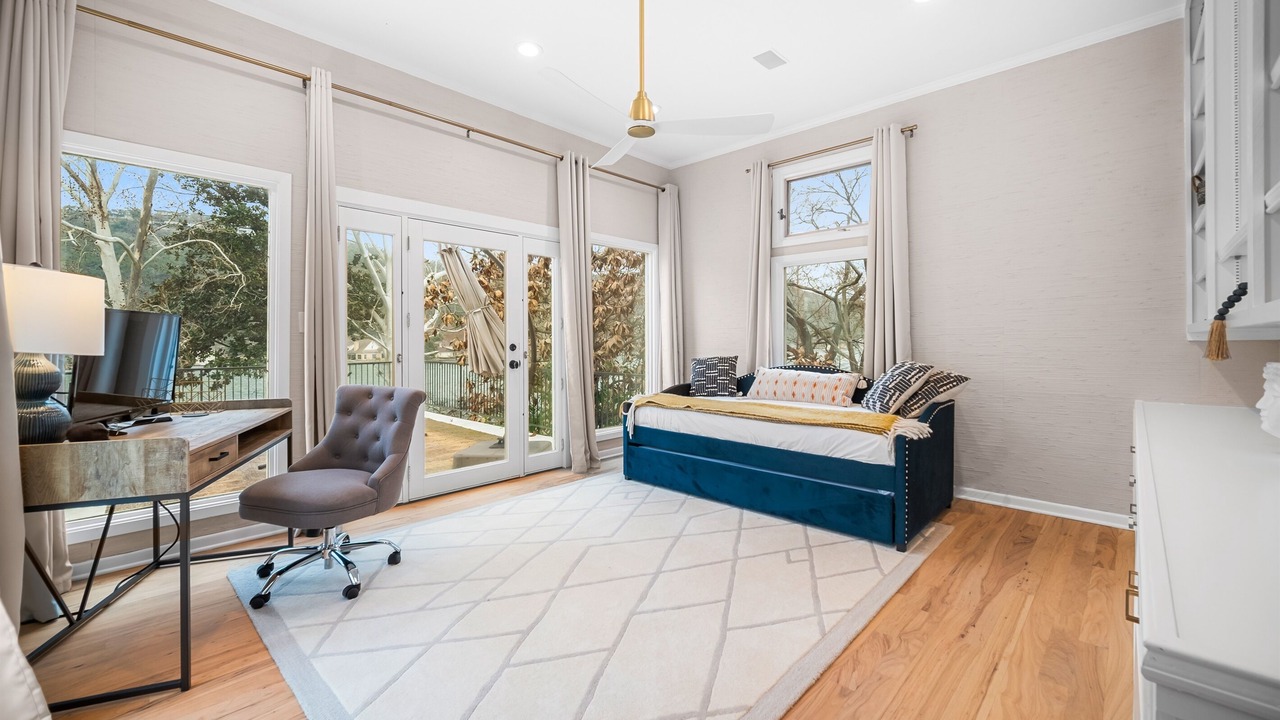 Photo of Outdoor in Lakeshore Addition