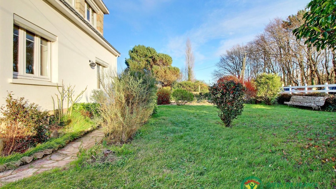 Photo of Outdoor in Locoal-Mendon