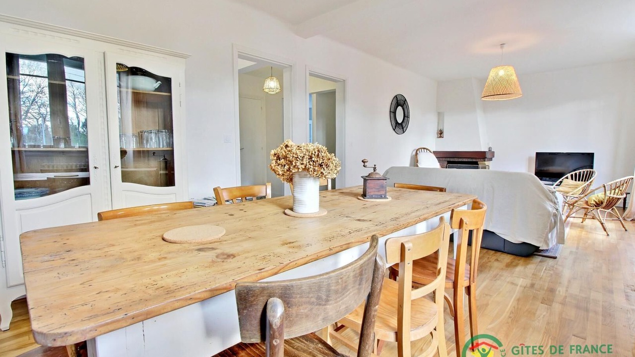 Photo of Others in Locoal-Mendon