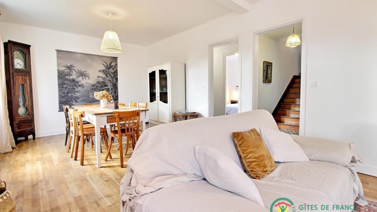 Photo of Others in Locoal-Mendon