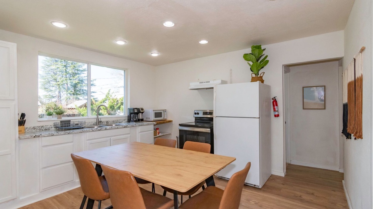 Photo of Kitchen in Historic Railroad District