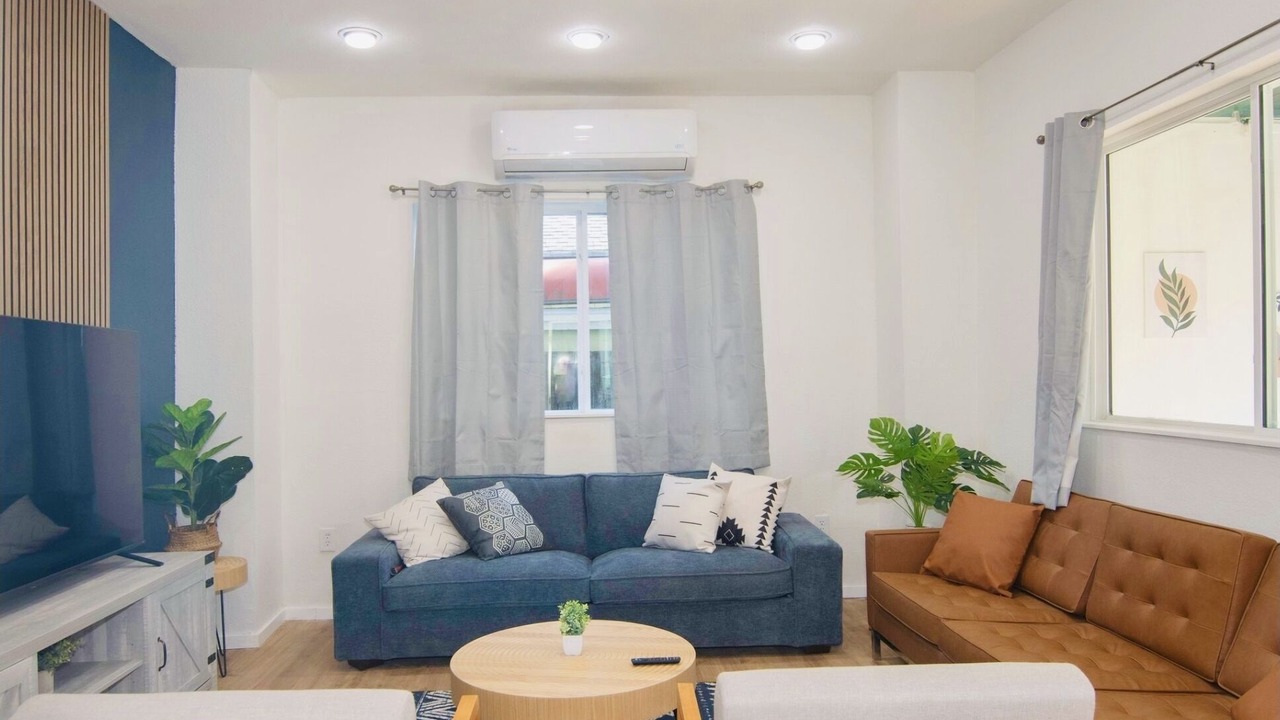 Photo of Livingroom in Historic Railroad District