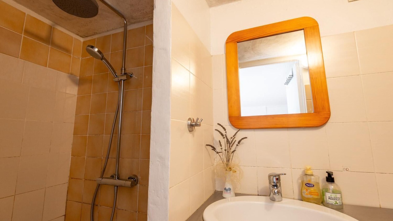 Photo of Bathroom in Saint-Pierre-des-Tripiers