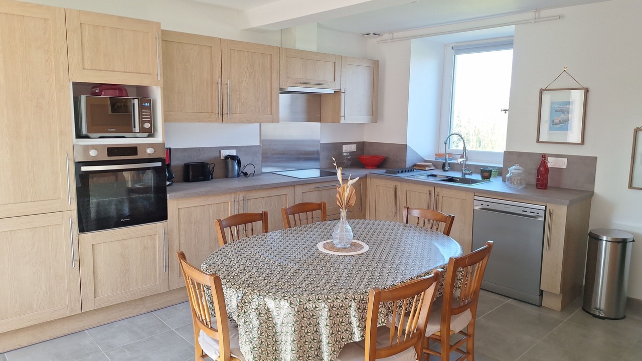 Photo of Kitchen in Saint-Michel-de-Plelan