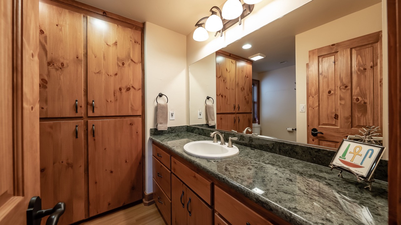 Photo of Bathroom in Shaver Lake