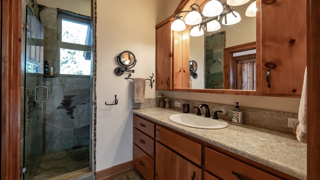 Photo of Bathroom in Shaver Lake