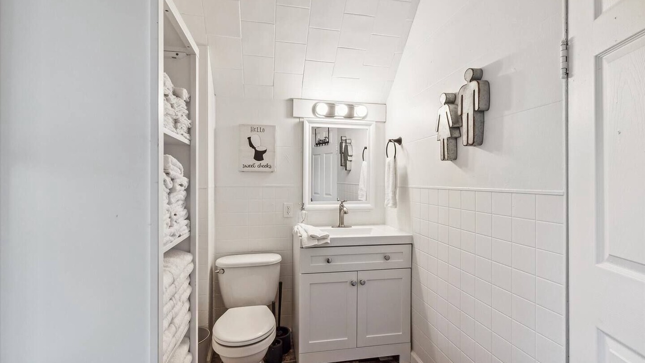 Photo of Bathroom in Bay City
