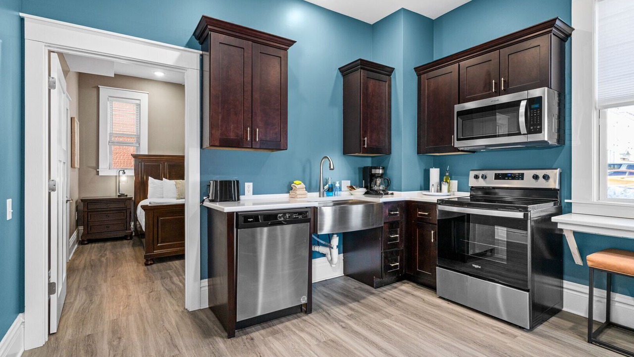 Photo of Kitchen in East Hillside