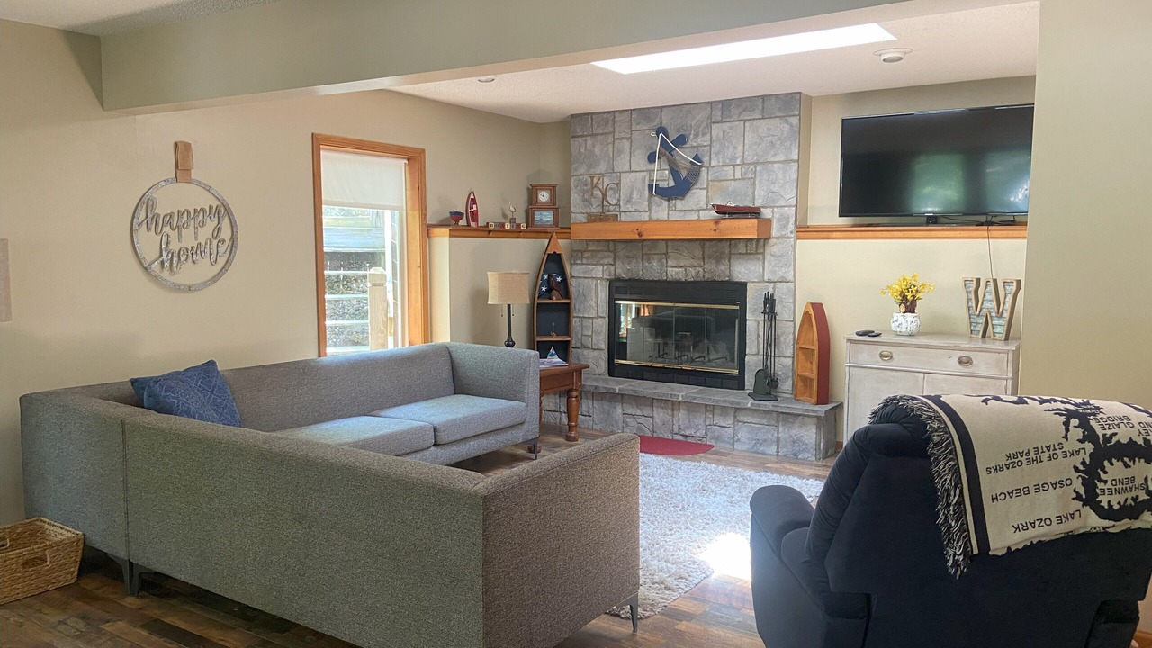 Photo of Livingroom in Gravois Mills
