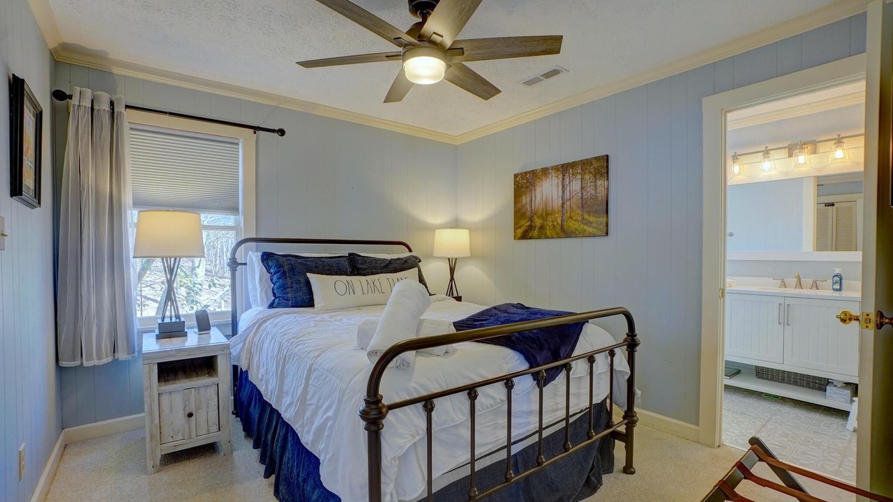 Photo of Bedroom in Semora