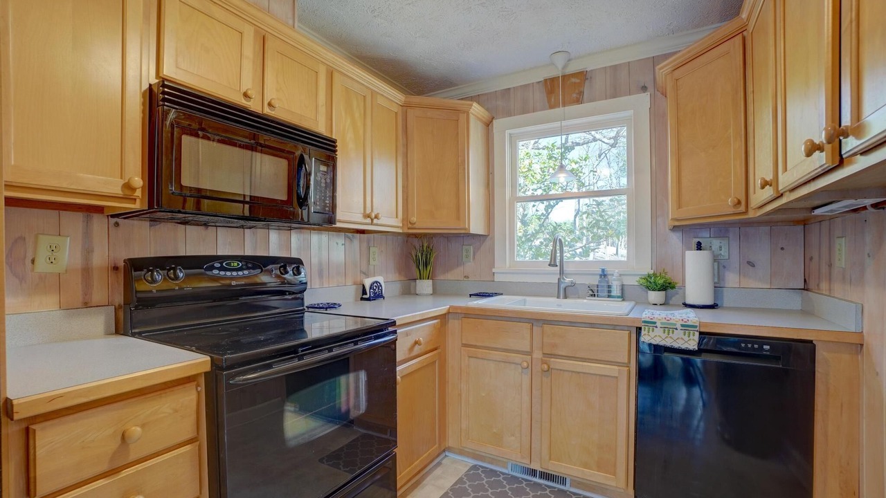 Photo of Kitchen in Semora