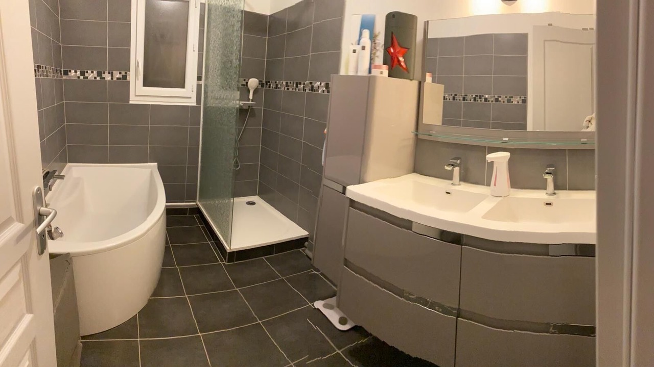 Photo of Bathroom in Clermont