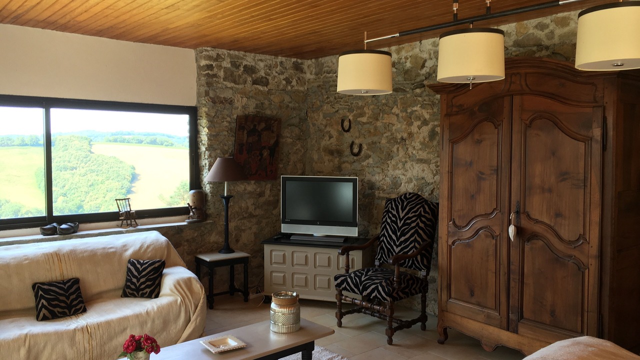 Photo of Livingroom in Montredon-Labessonnie