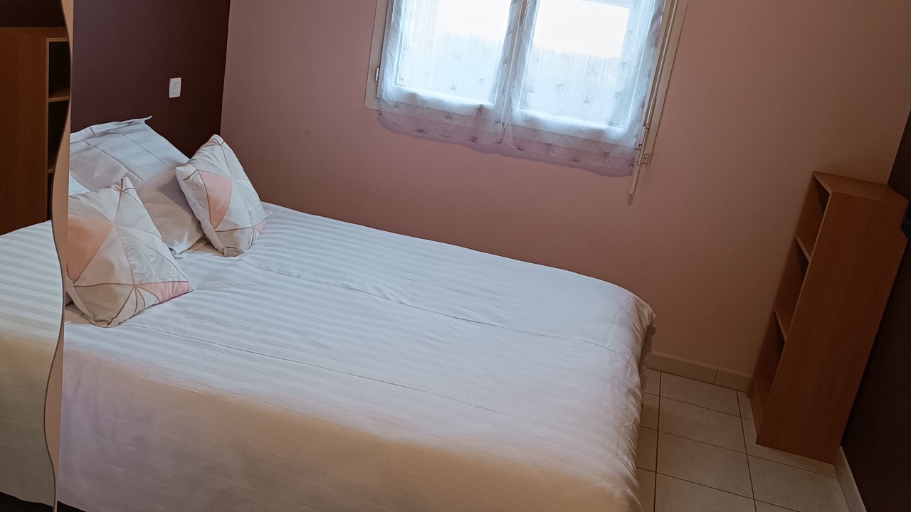 Photo of Bedroom in Artemare