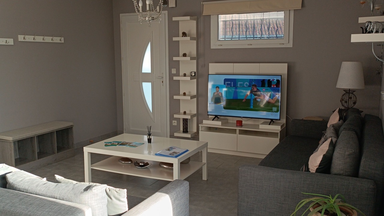 Photo of Livingroom in Artemare