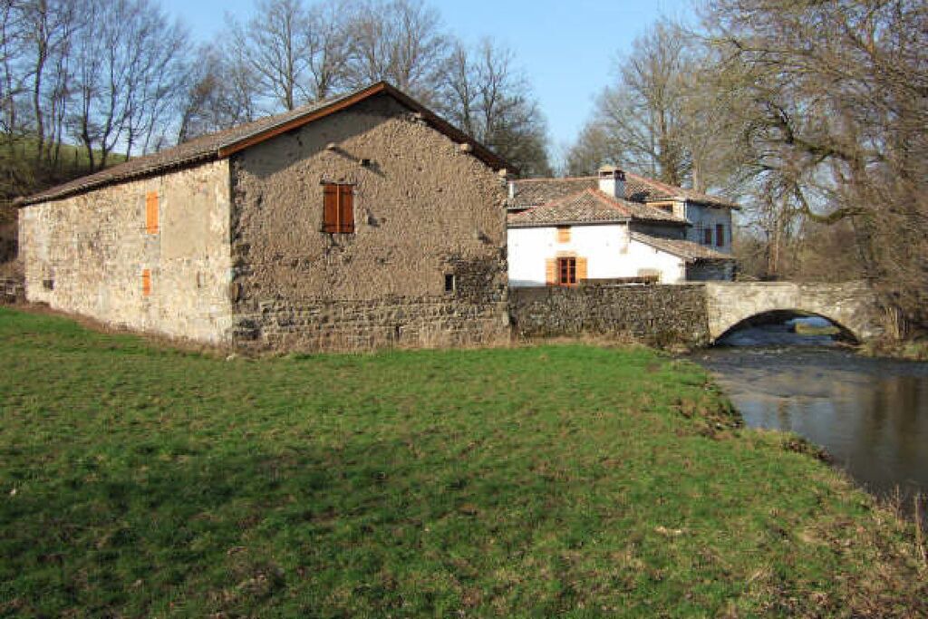 Photo of Outdoor in Saint-Pierre-le-Vieux