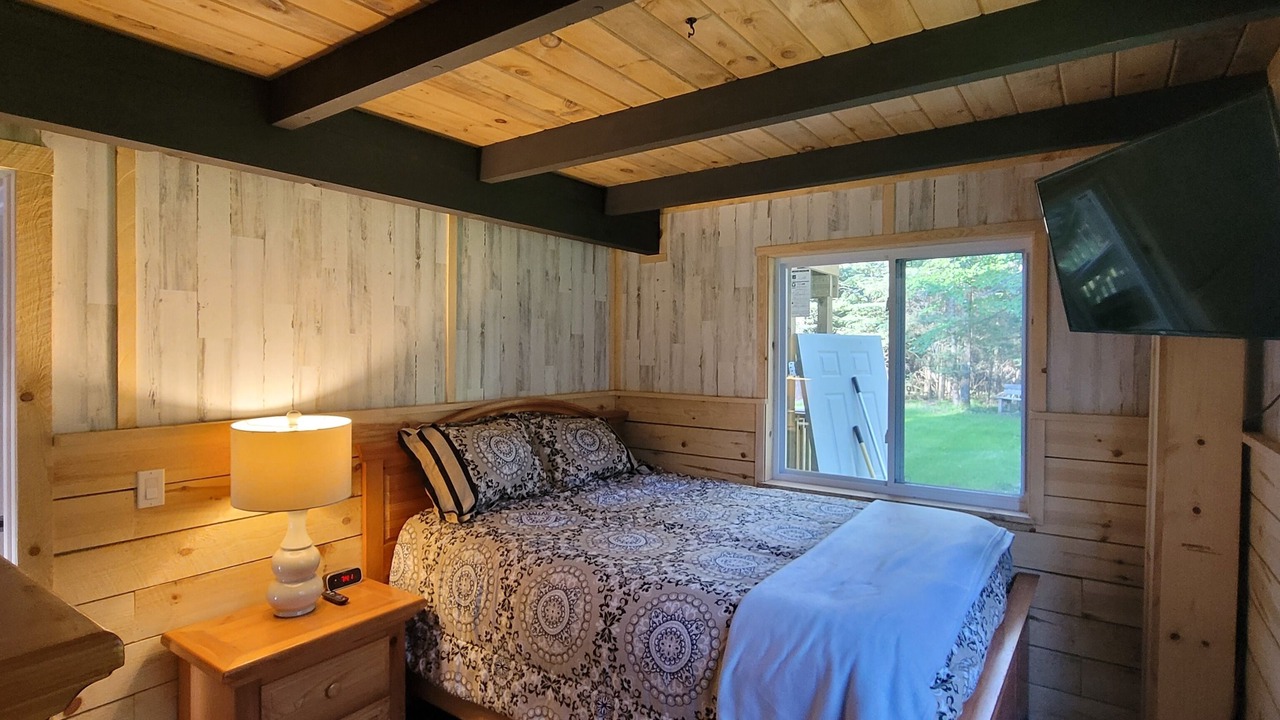 Photo of Bedroom in Grayling
