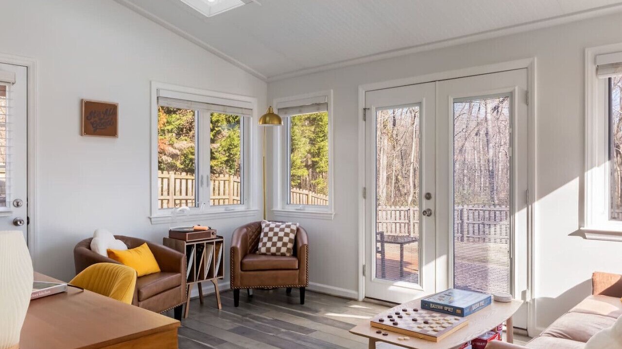 Photo of Livingroom in Northeast Raleigh
