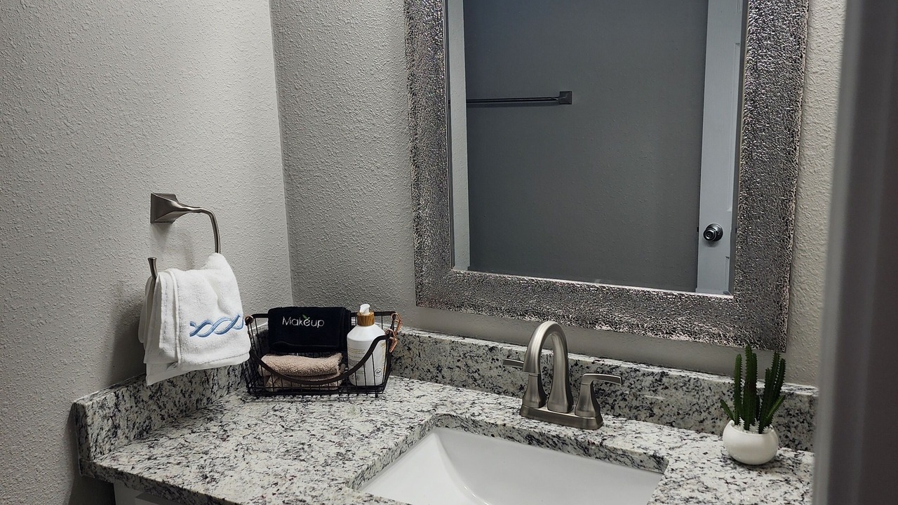 Photo of Bathroom in West Tawakoni