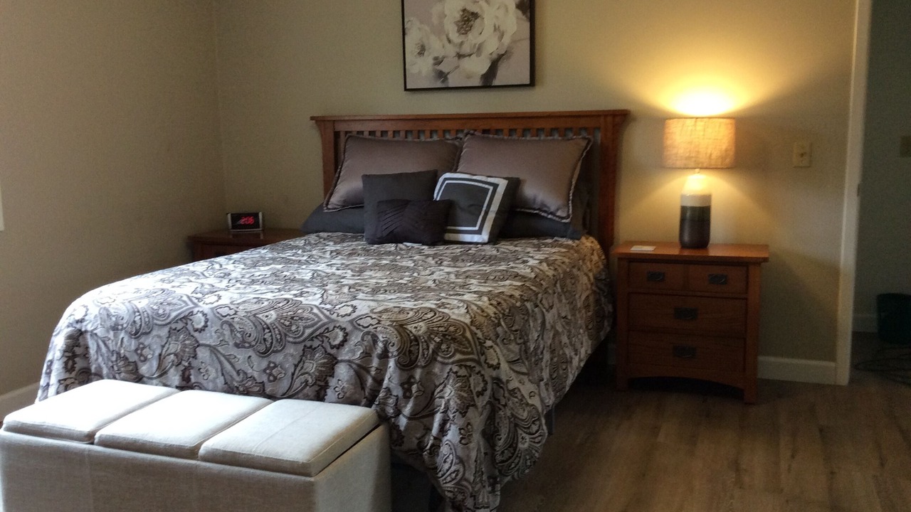 Photo of Bedroom in Lake Township